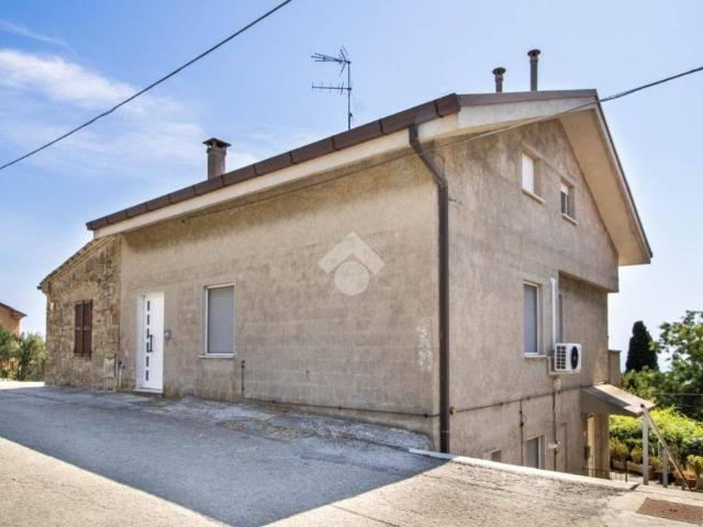 Casa indipendente in vendita a Fermo FM