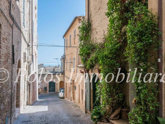 Casa indipendente in vendita a Fermo FM
