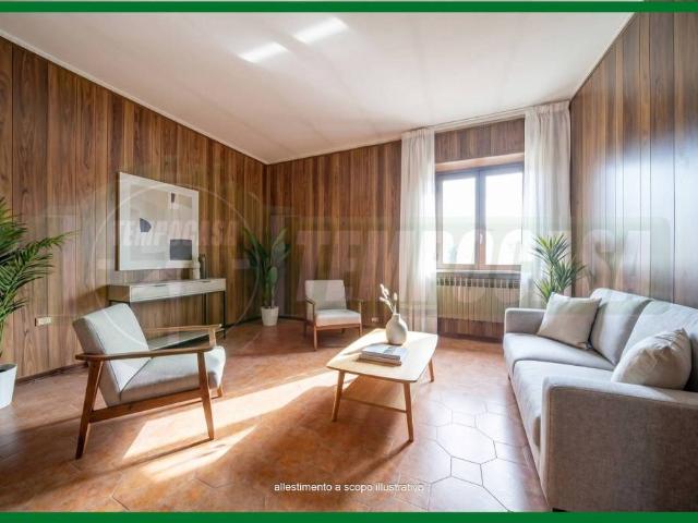 Casa indipendente in vendita a Ferno via Trento