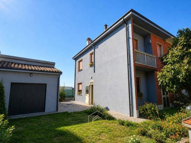 Casa indipendente in vendita a Ferrara FE