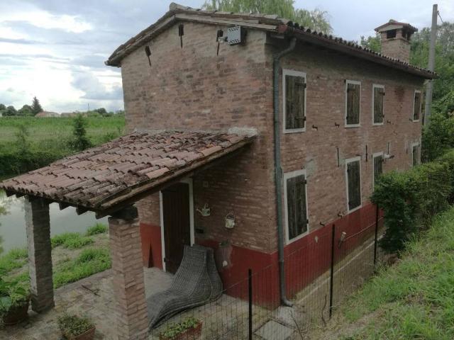 Casa indipendente in vendita a Ferrara FE