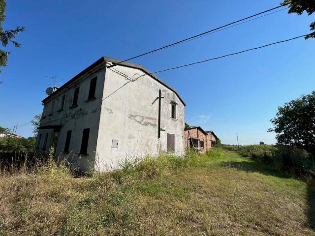 Casa indipendente in vendita a Ferrara FE