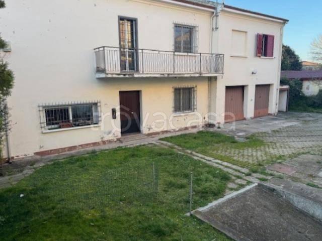 Casa indipendente in vendita a Ferrara, Porotto Cassana
