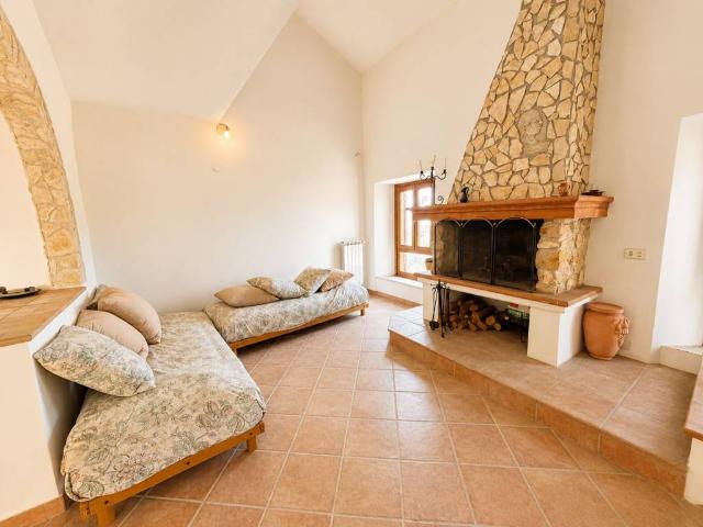 Casa indipendente in vendita a Fiuggi FR