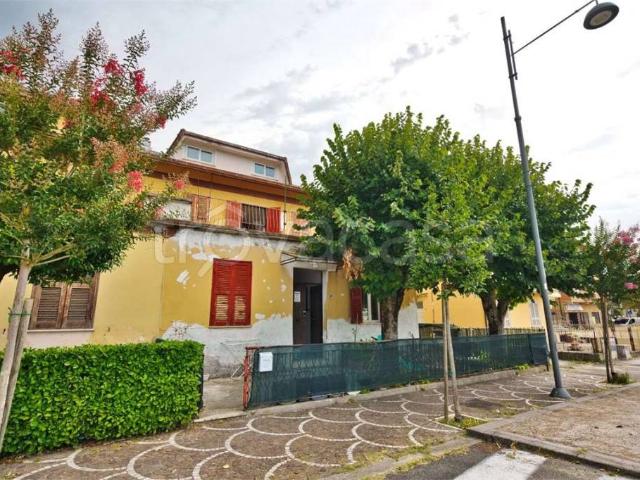 Casa indipendente in vendita a Fiuggi via capo I prati, 75