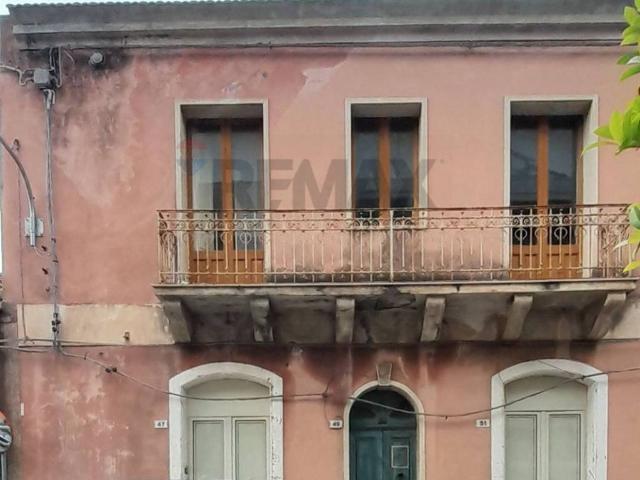 Casa indipendente in vendita a Fiumefreddo di Sicilia CT