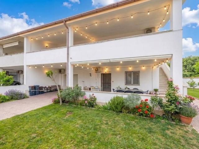 Casa indipendente in vendita a Fiumicino RM
