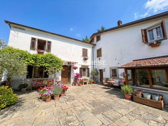 Casa indipendente in vendita a Fivizzano MS