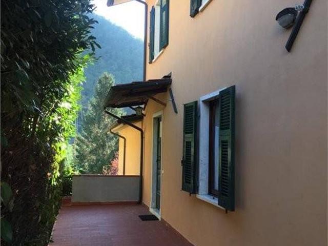 Casa indipendente in vendita a Fivizzano MS