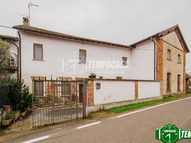 Casa indipendente in vendita a Filighera