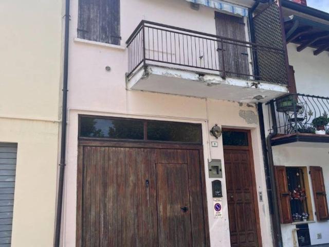 Casa indipendente in vendita a Finale Emilia MO