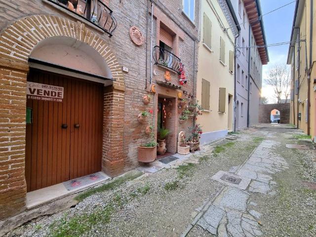 Casa indipendente in vendita a Finale Emilia MO