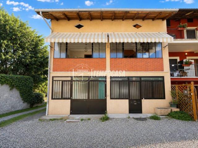 Casa indipendente in vendita a Fiorano Canavese TO