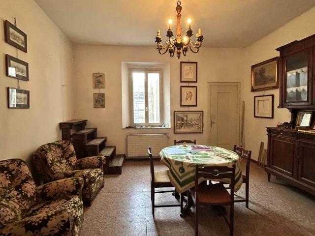 Casa indipendente in vendita a Fiorenzuola d'Arda PC