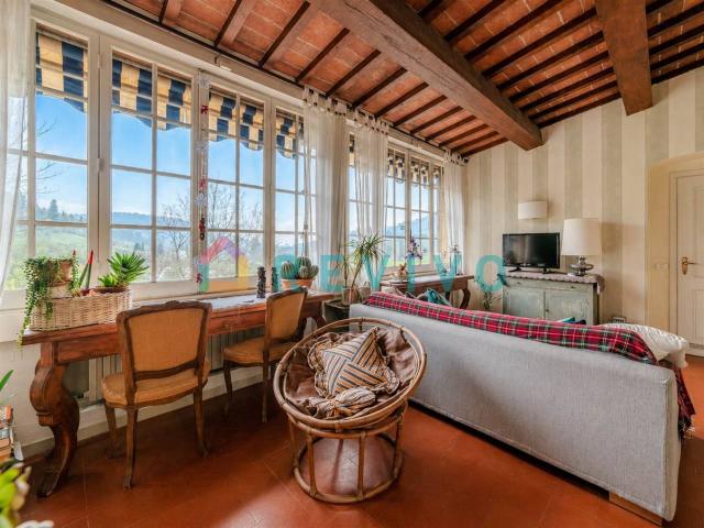 Casa indipendente in vendita a Firenze