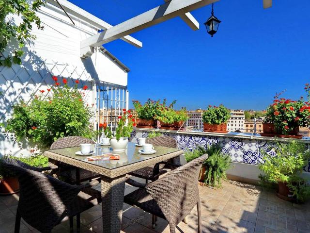 Casa indipendente in vendita a Firenze FI