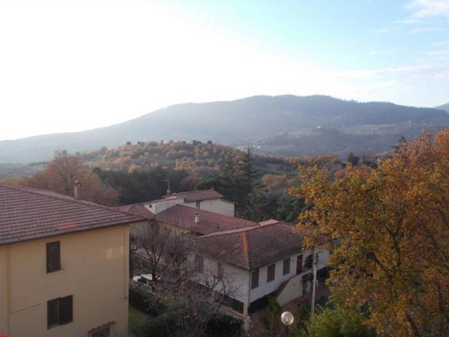 Casa indipendente in vendita a Firenze FI