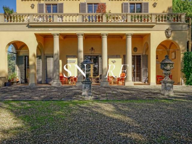Casa indipendente in vendita a Firenze FI