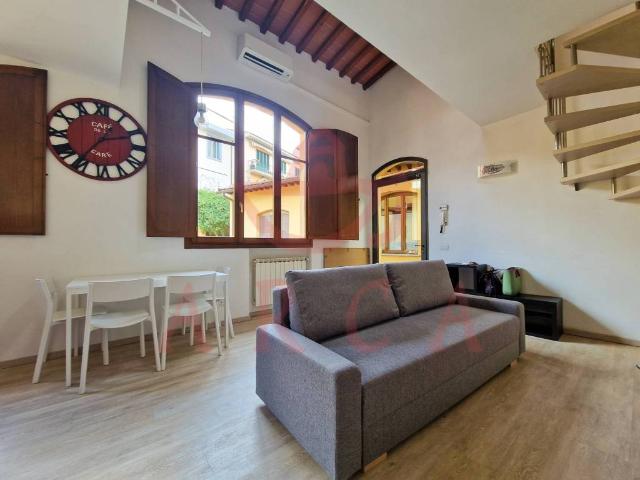 Casa indipendente in vendita a Firenze FI