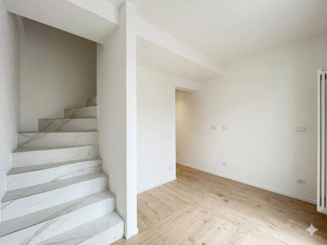 Casa indipendente in vendita a Firenze FI