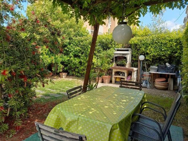 Casa indipendente in vendita a Firenze FI