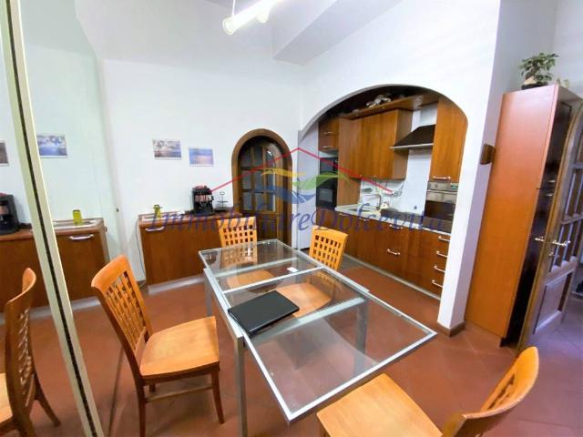 Casa indipendente in vendita a Firenze FI