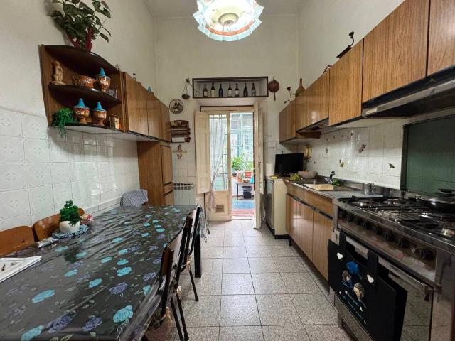 Casa indipendente in vendita a Firenze FI