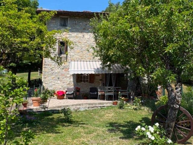 Casa indipendente in vendita a Firenzuola FI