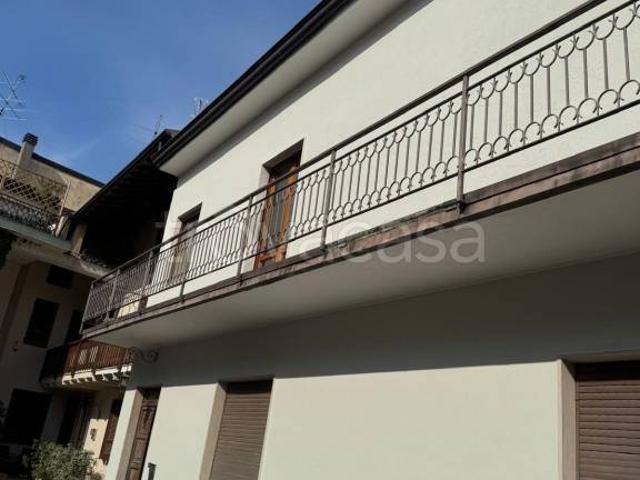 Casa indipendente in vendita a Flero via Solferino