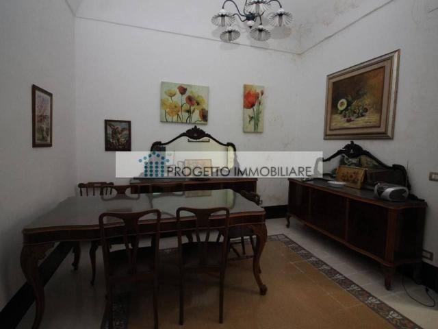 Casa indipendente in vendita a Floridia