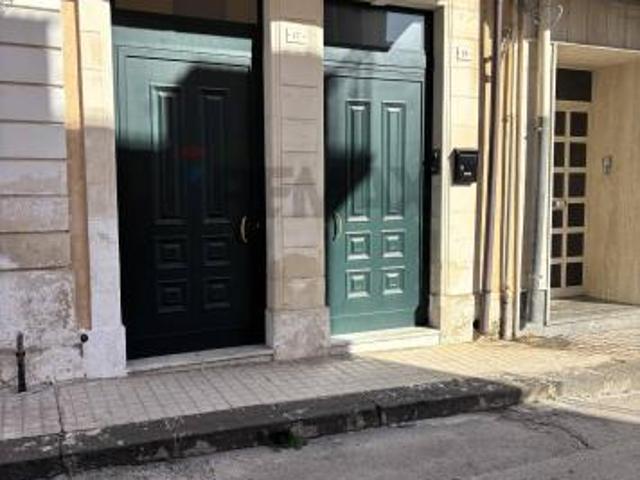Casa Indipendente in vendita a Floridia