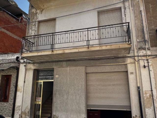 Casa indipendente in vendita a Floridia SR