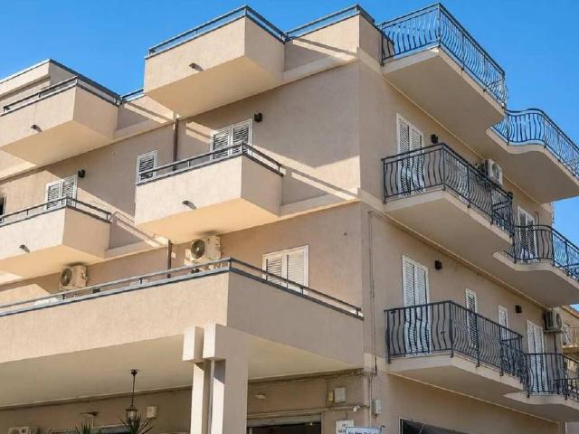 Casa indipendente in vendita a Floridia SR
