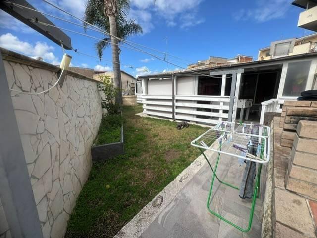 Casa indipendente in vendita a Floridia SR