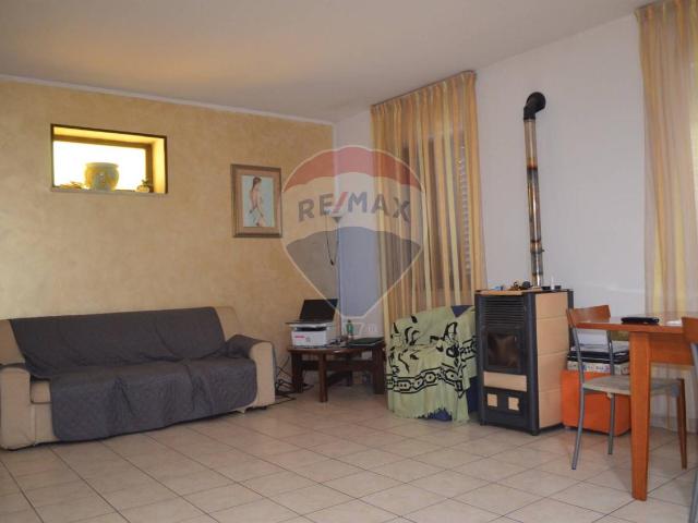 Casa indipendente in vendita a Fragneto Monforte
