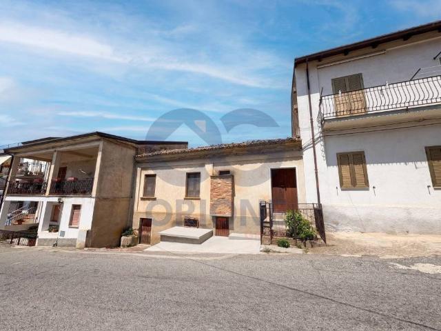 Casa indipendente in vendita a Francavilla Marittima CS
