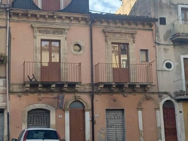 Casa indipendente in vendita a Francofonte SR
