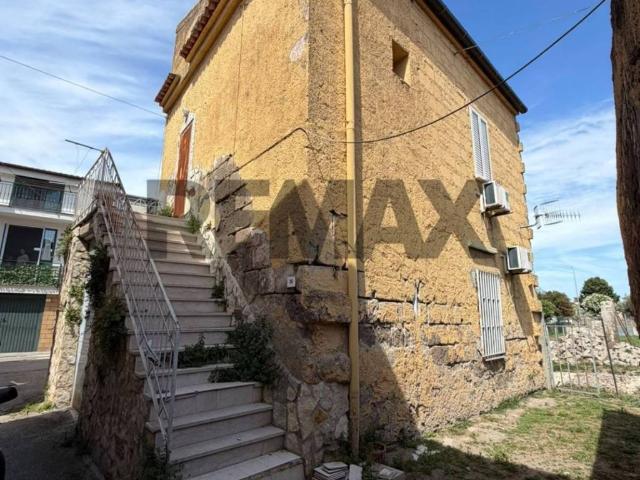 Casa indipendente in vendita a Francolise CE