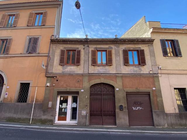 Casa indipendente in vendita a Frascati RM