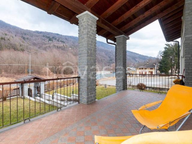 Casa indipendente in vendita a Frassino