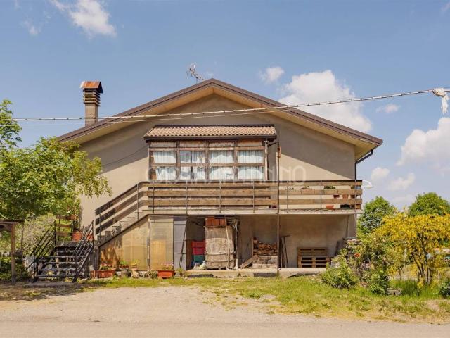 Casa indipendente in vendita a Frassinoro MO