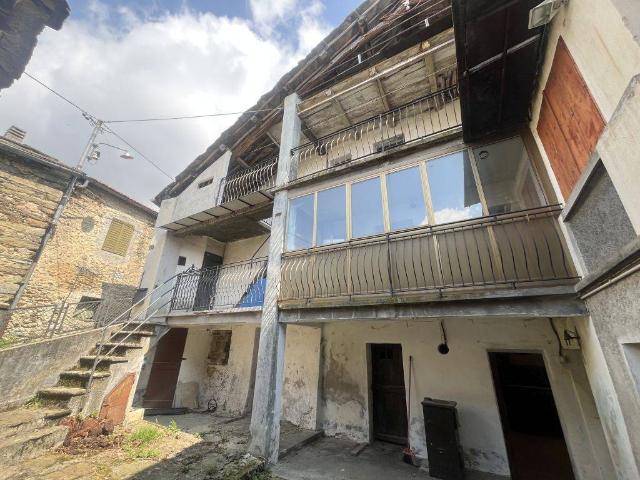 Casa indipendente in vendita a Frassinetto TO