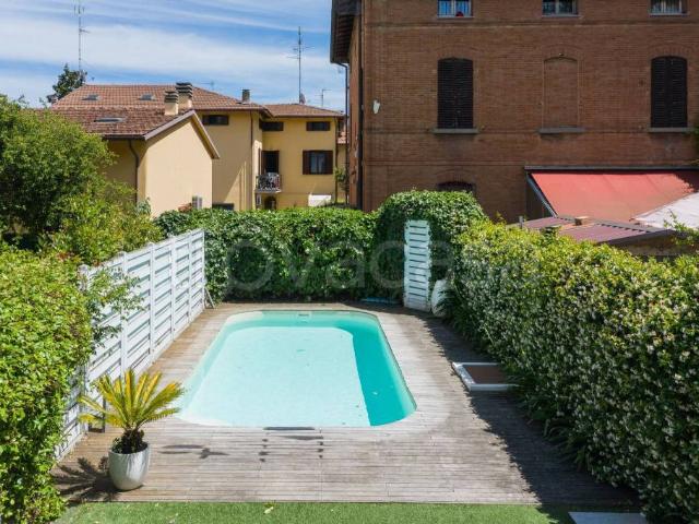 Casa indipendente in vendita a Imola viale Andrea Costa, 3 5