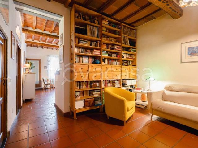 Casa indipendente in vendita a Impruneta via Ferdinando Paolieri
