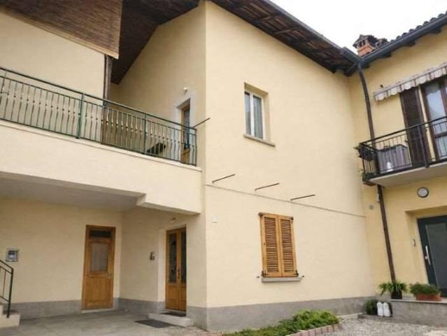 Casa indipendente in vendita a Inverigo CO