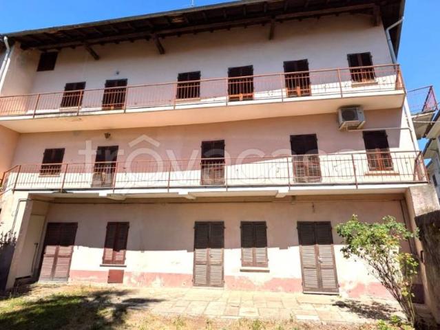 Casa indipendente in vendita a Invorio