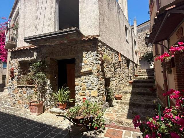 Casa indipendente in vendita a Ispani SA
