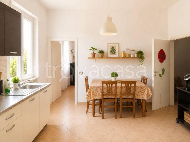 Casa indipendente in vendita a Jesi via Roma, Via Roma Asse Sud