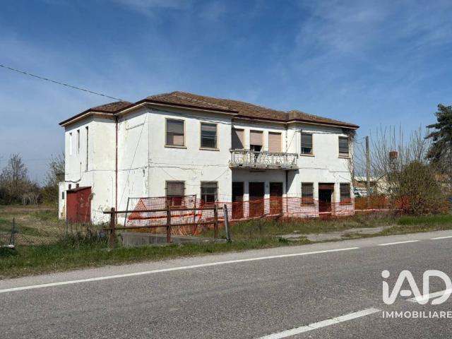 Casa indipendente in vendita a Occhiobello RO