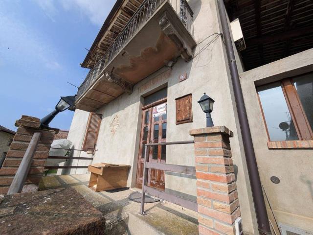 Casa indipendente in vendita a Odalengo Piccolo AL